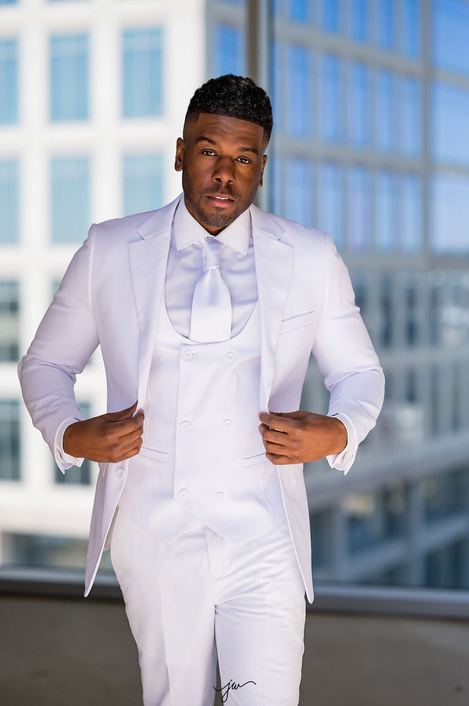 Why a White Suit Should be Your Summer Wardrobe Essential