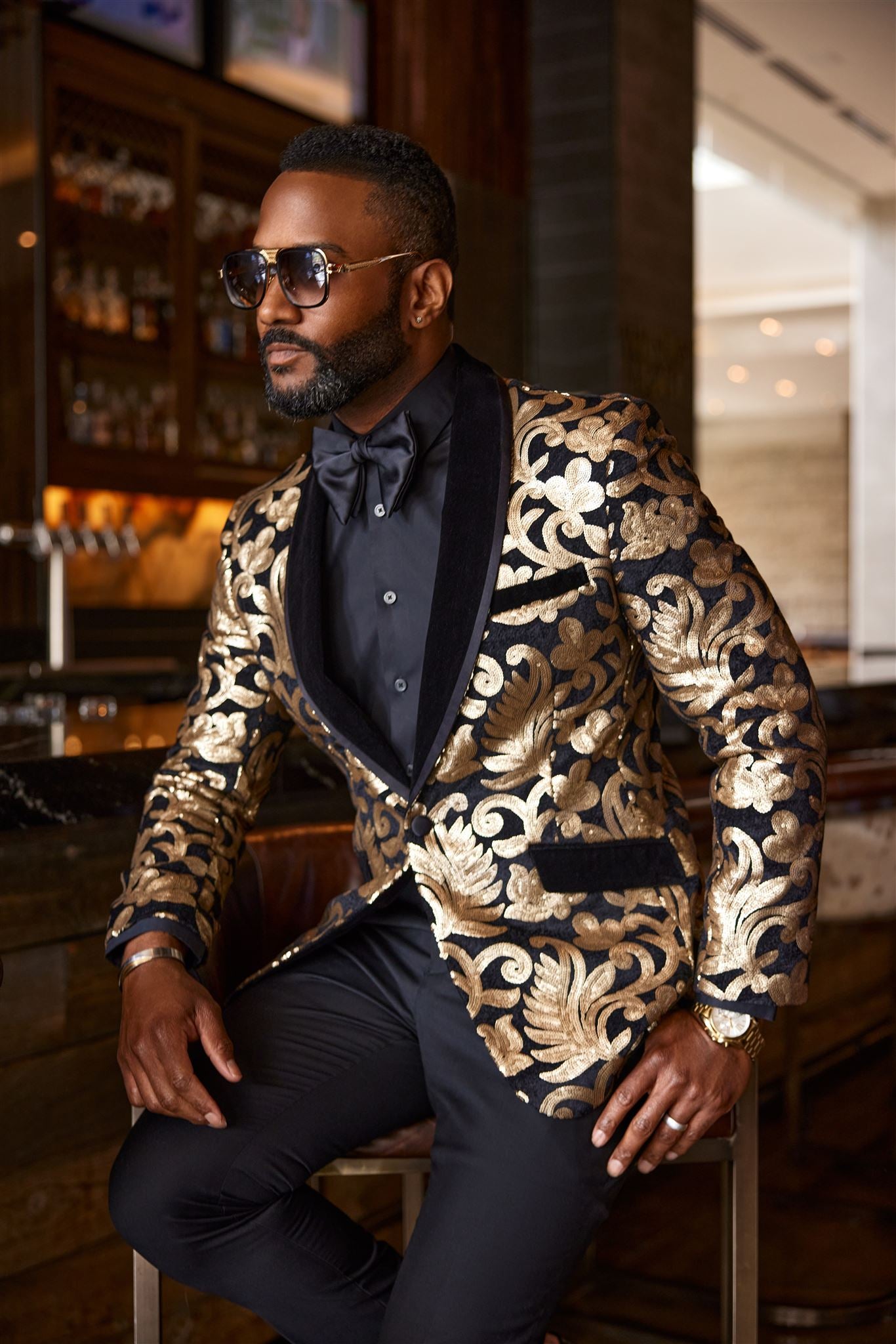 Gold Sequin/Velvet - Dinner Jacket 46 Gold Sequin/Velvet - Dinner Jacket 46