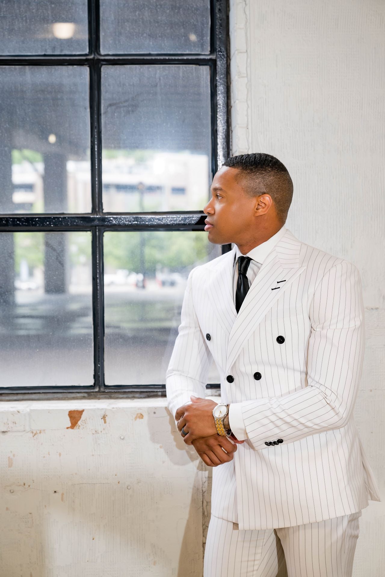 White Pinstripe - Tailored Fit 2 Piece Suit White Pinstripe - Tailored Fit 2 Piece Suit
