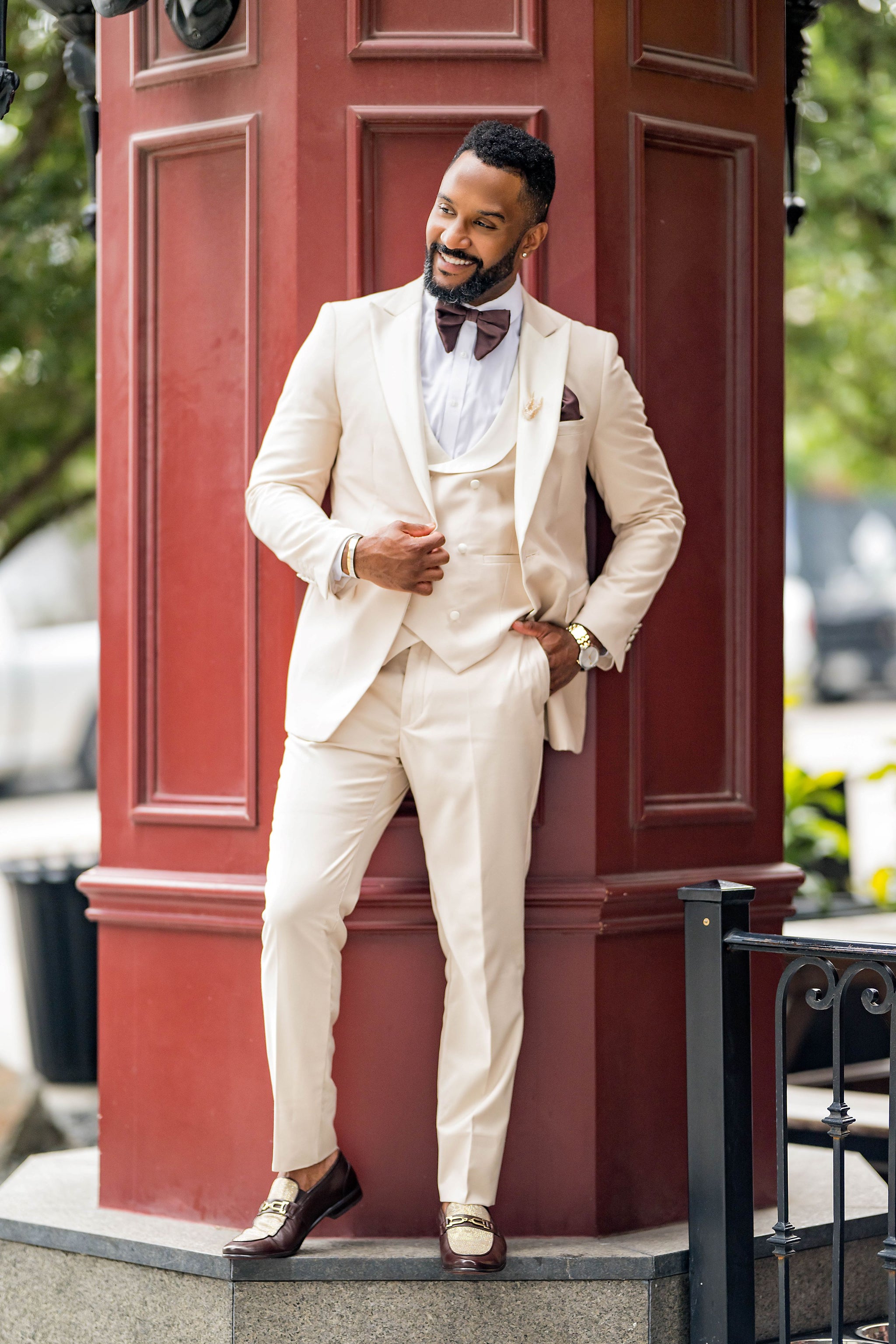 Custom Tailored Cloud Cream Piece Peak Lapel Tuxedo