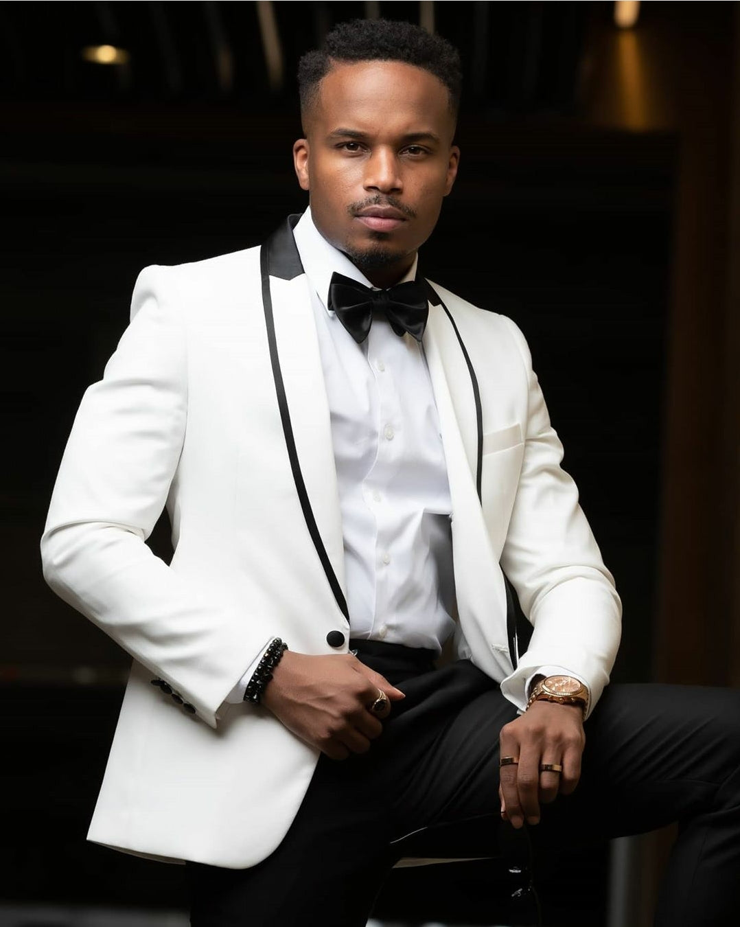 Off White Dinner Jacket – Eaden Myles